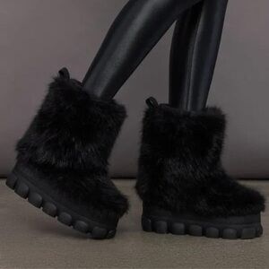 Goldbergh US 10.5 Black Waterproof Apres Ski Moon Boots